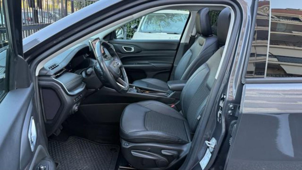 Jeep Compass 1.3 T4 190CV PHEV AT6 4xe Limited (14)