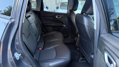 Jeep Compass 1.3 T4 190CV PHEV AT6 4xe Limited (16)