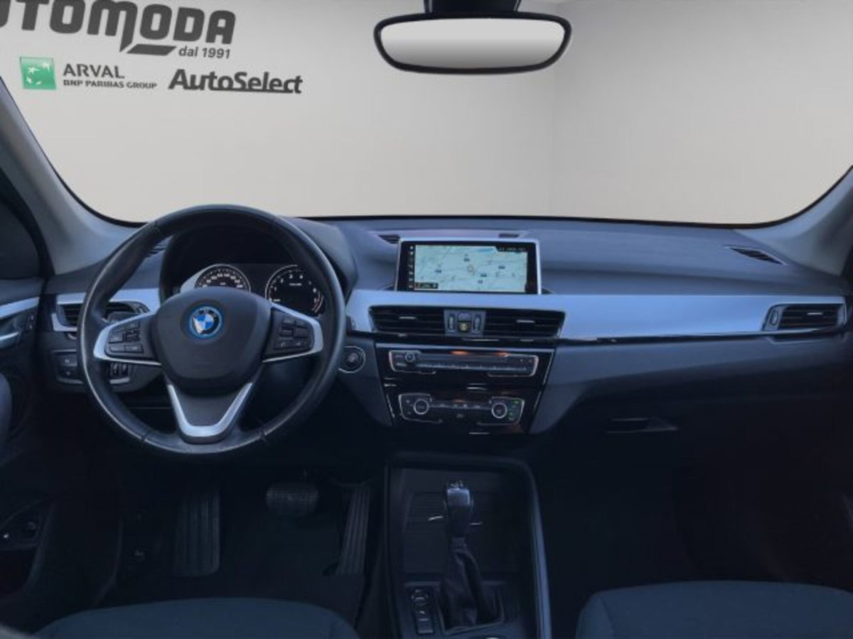 BMW X1 xDrive25e Business Advantage (10)