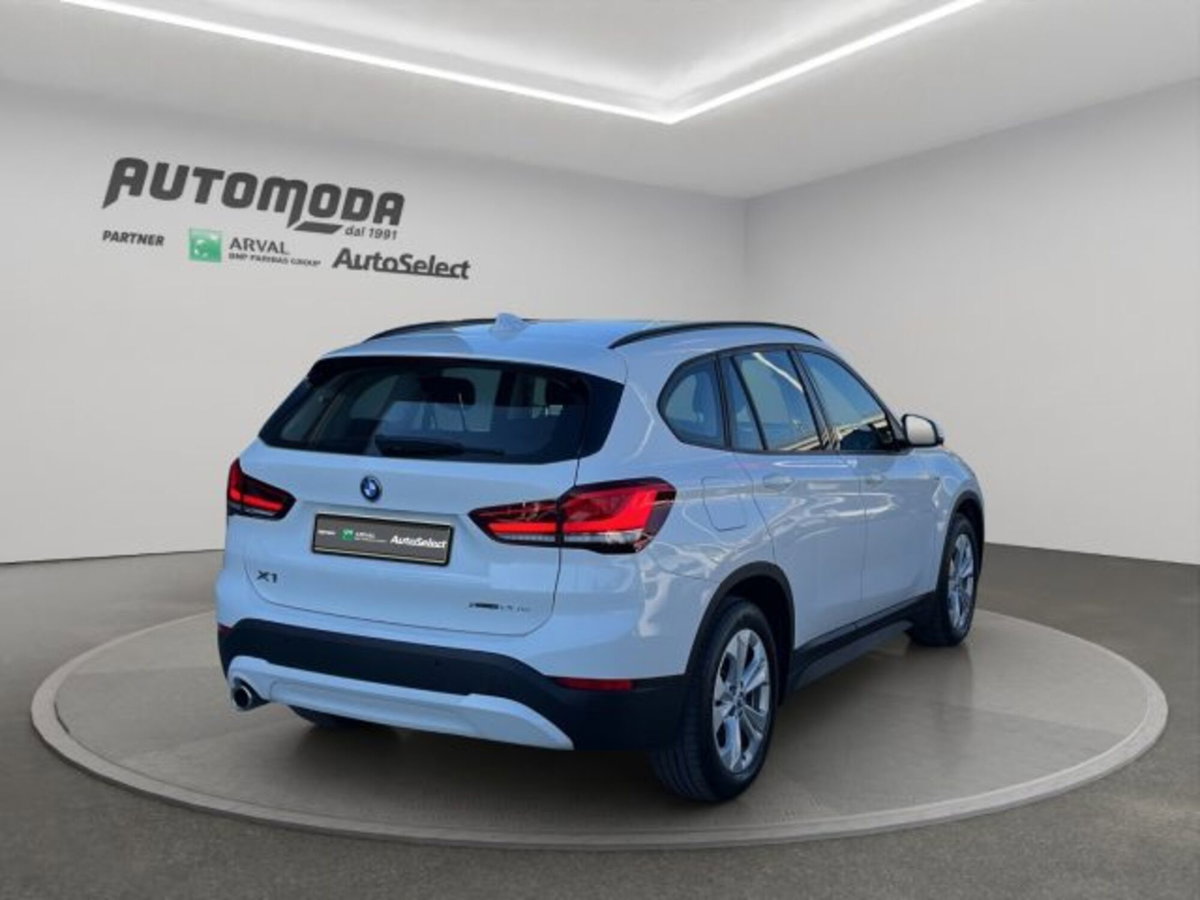 BMW X1 xDrive25e Business Advantage (4)
