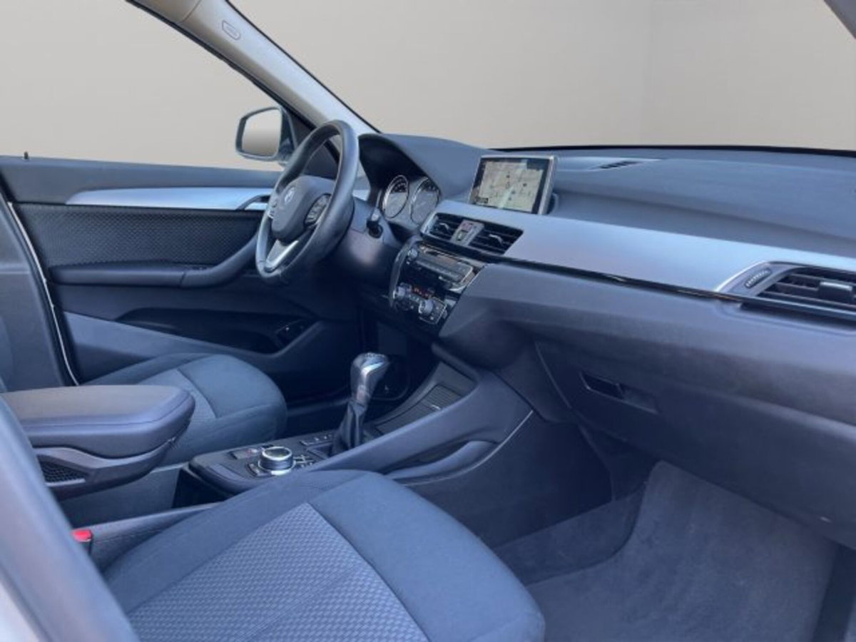 BMW X1 xDrive25e Business Advantage (9)
