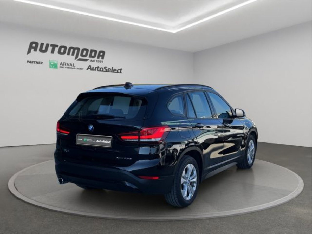 BMW X1 xDrive25e Business Advantage (4)