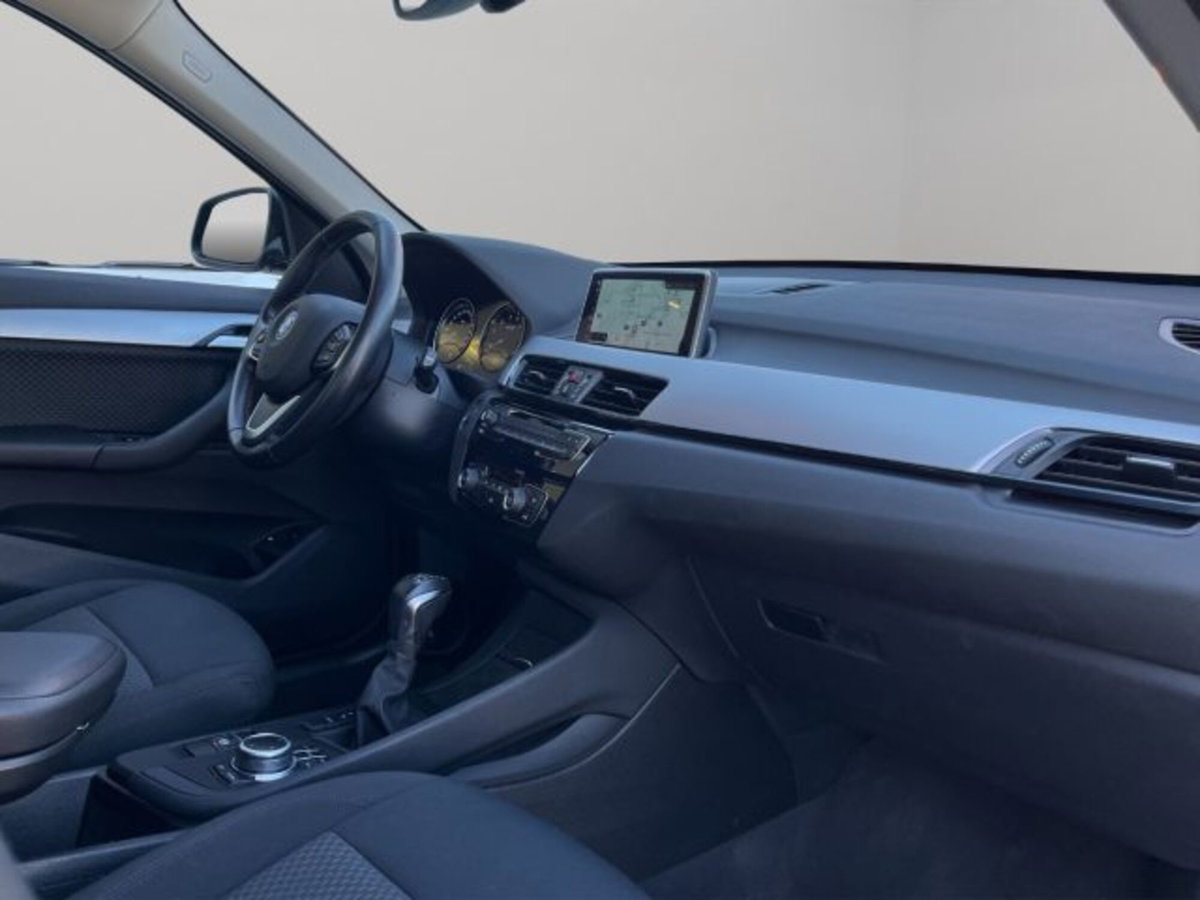 BMW X1 xDrive25e Business Advantage (9)