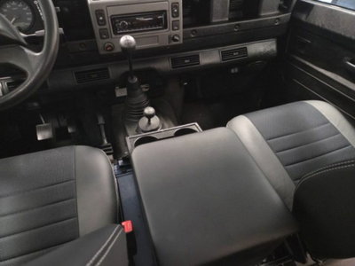 Land Rover Defender 110 2.5 Td5 cat Station Wagon SE (18)