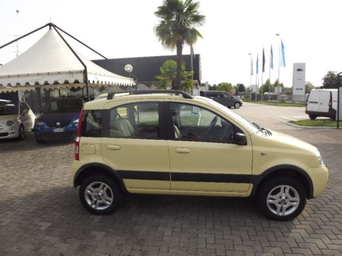 Fiat Panda 1.2 4x4 Climbing (5)
