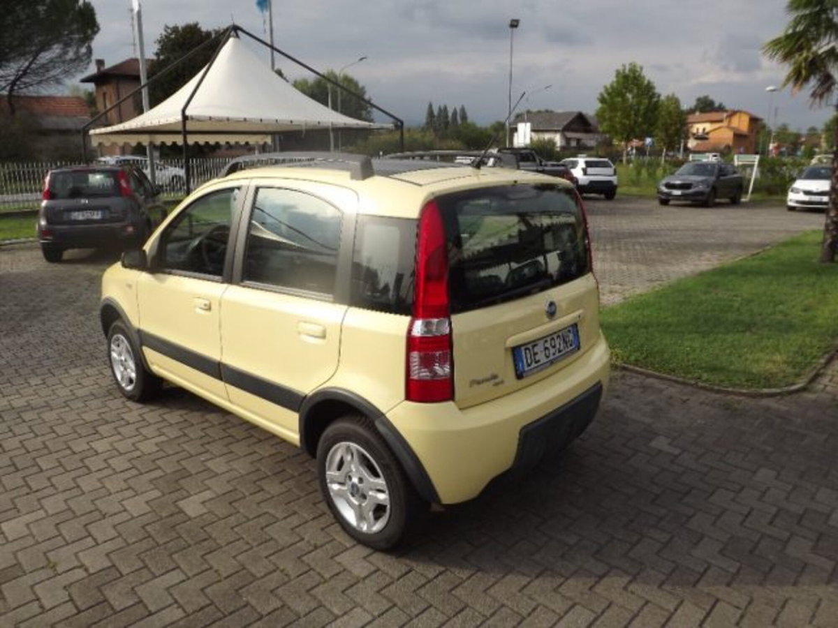 Fiat Panda 1.2 4x4 Climbing (9)
