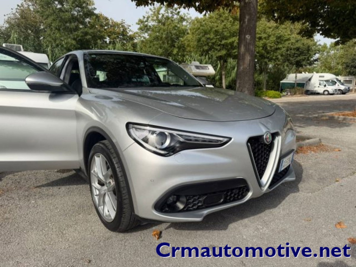 Alfa Romeo Stelvio Stelvio 2.2 Turbodiesel 190 CV AT8 RWD Executive (3)