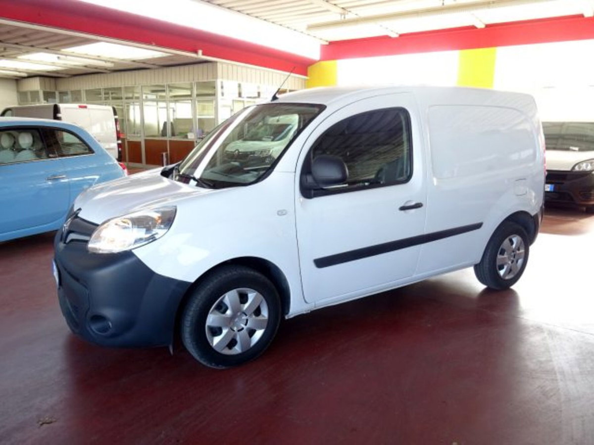 Renault Kangoo 1.5 dCi 75CV F.AP. Stop & Start 4p. Express (2)