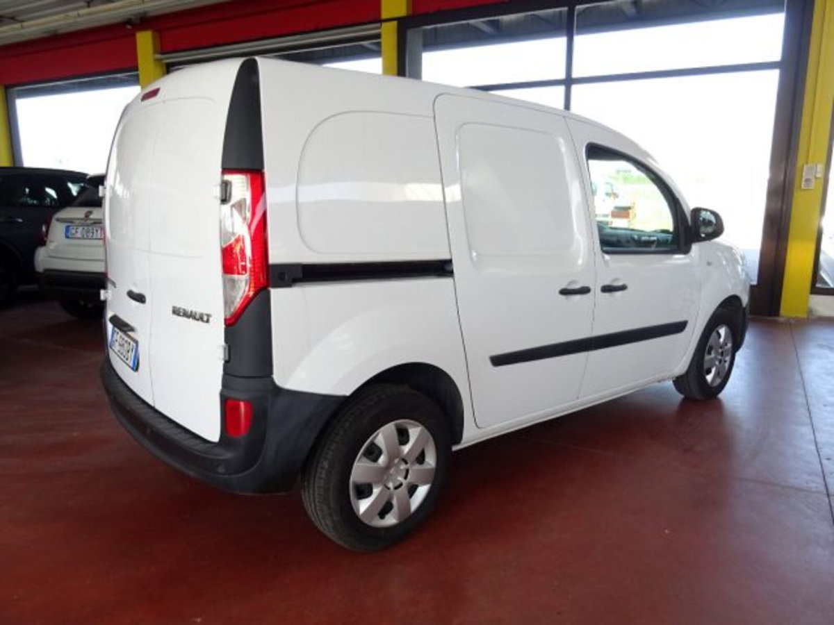 Renault Kangoo 1.5 dCi 75CV F.AP. Stop & Start 4p. Express (4)