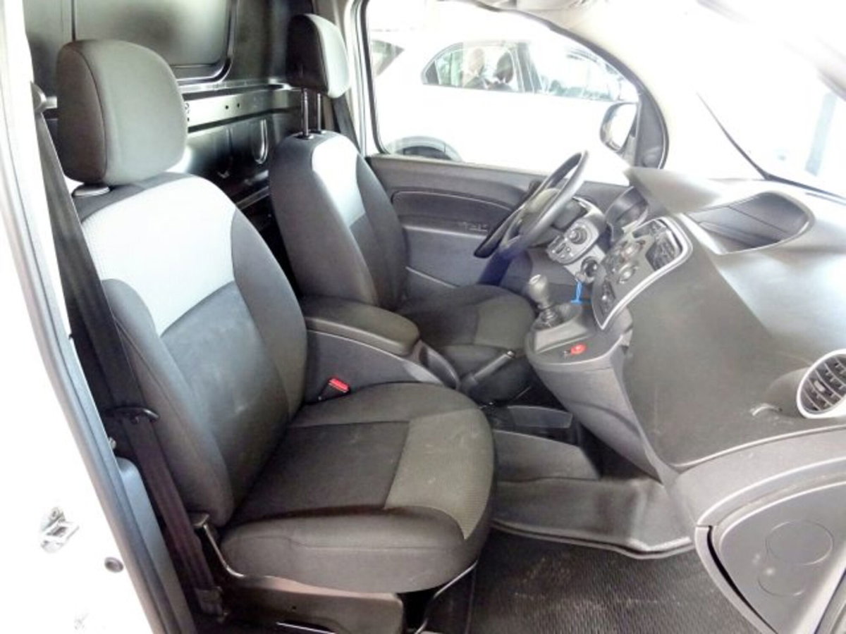 Renault Kangoo 1.5 dCi 75CV F.AP. Stop & Start 4p. Express (8)