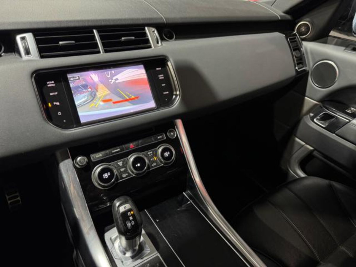 Land Rover Range Rover Sport 3.0 SDV6 Autobiography (13)