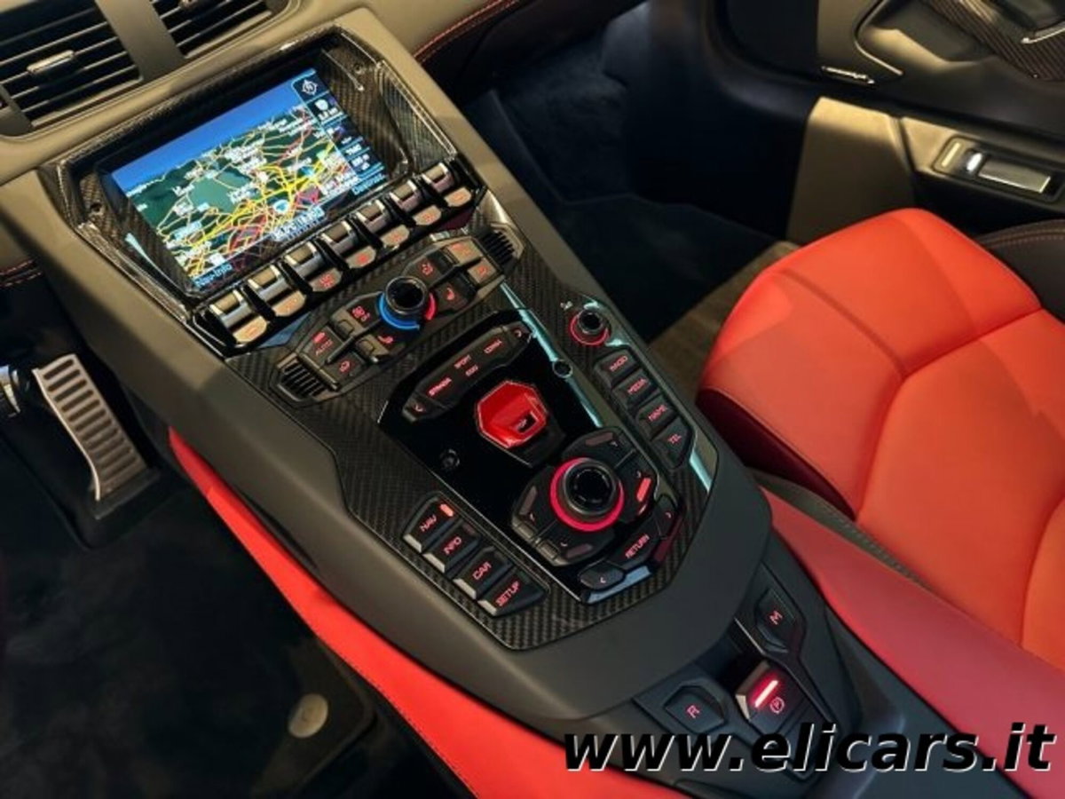Lamborghini Aventador Cabrio S 6.5 V12 Roadster (9)