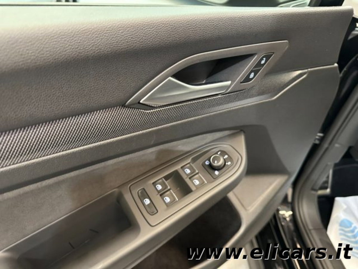 Volkswagen Golf 2.0 tsi GTI 265cv dsg (13)