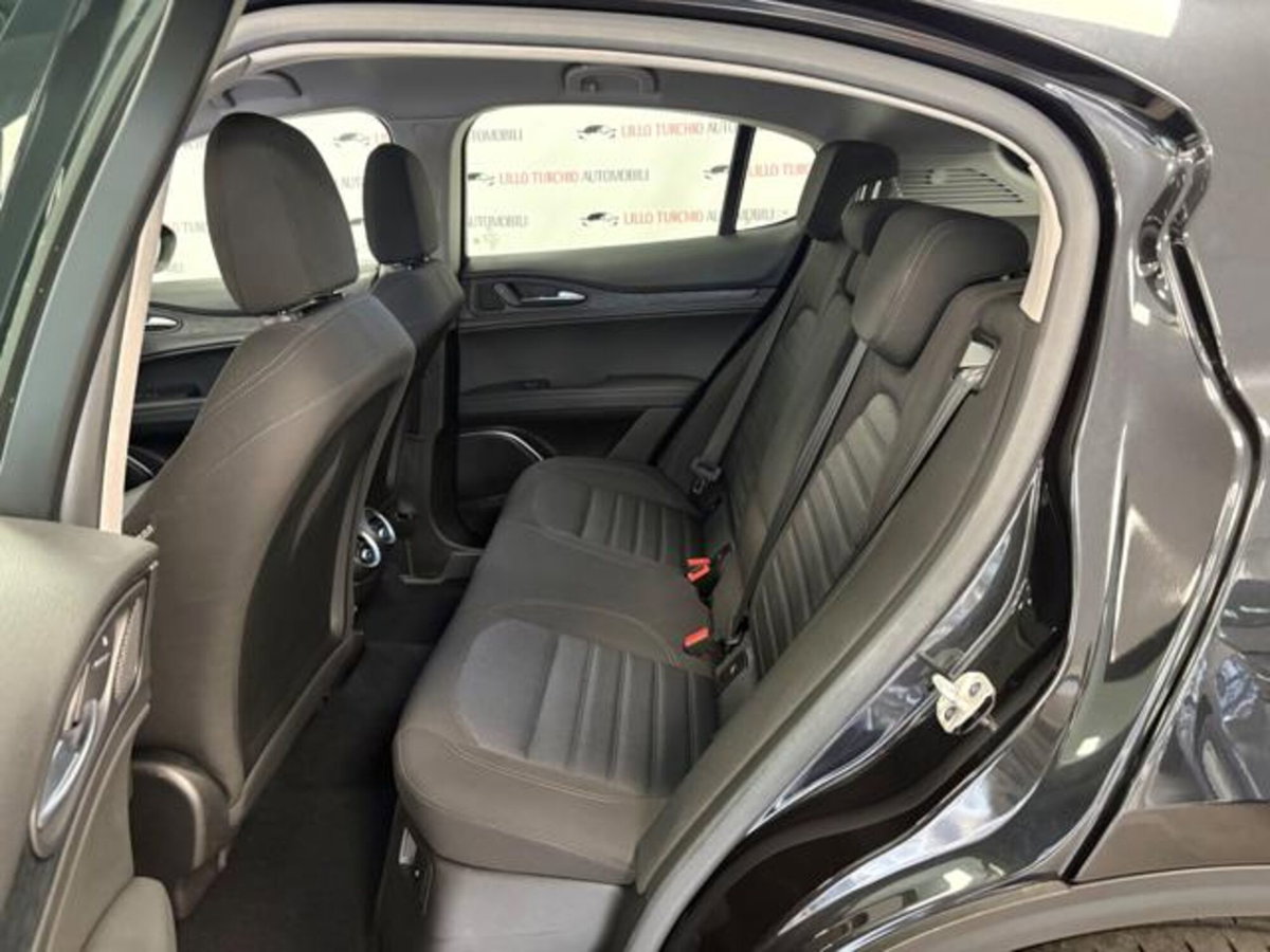 Alfa Romeo Stelvio Stelvio 2.2 Turbodiesel 160 CV AT8 RWD Super Business (18)