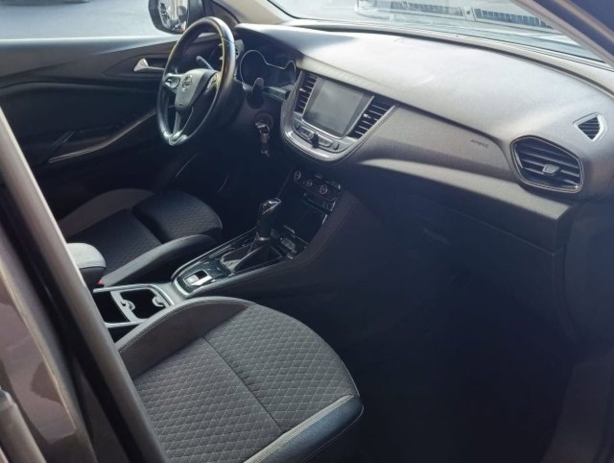 Opel Grandland X 1.5 diesel Ecotec Start&Stop Innovation (12)