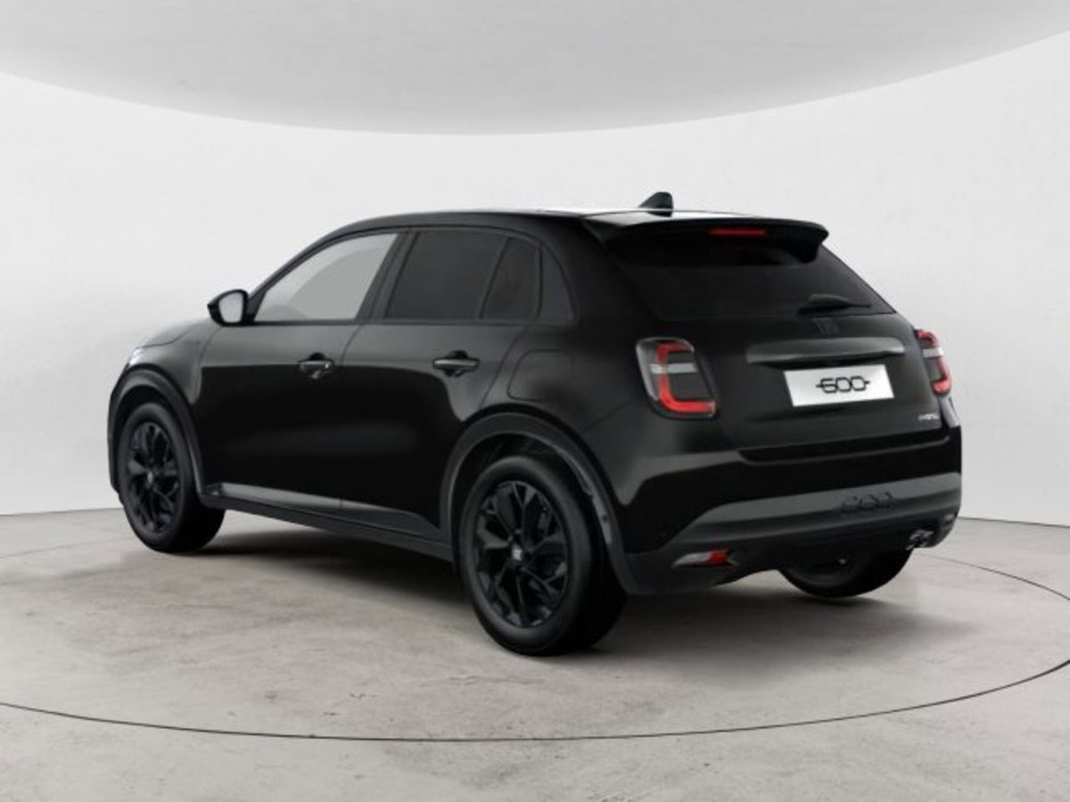 Fiat 600 1.2 hybrid Sport 145cv auto (4)