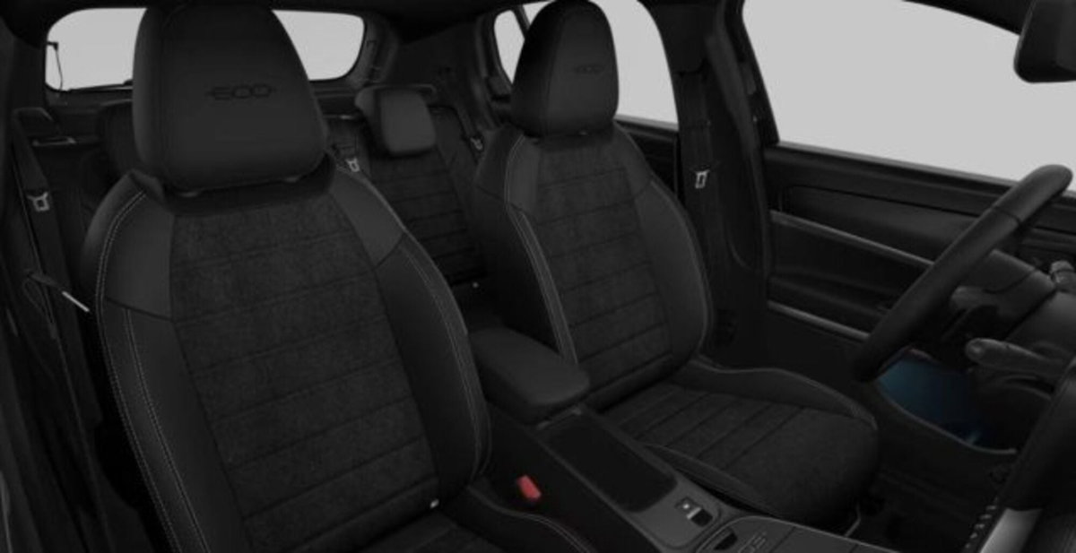 Fiat 600 1.2 hybrid Sport 145cv auto (7)