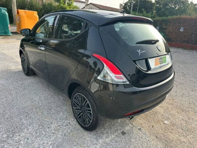 Lancia Ypsilon 1.0 FireFly 5 porte S&S Hybrid Gold Plus (11)