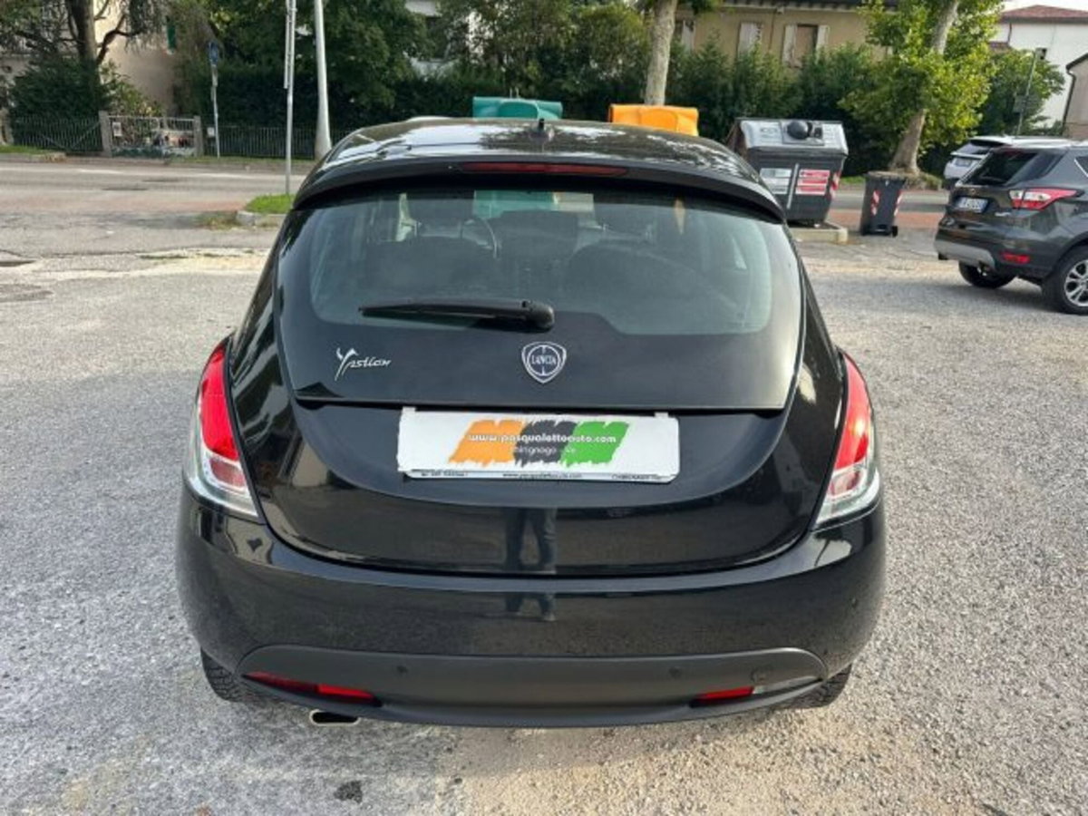 Lancia Ypsilon 1.0 FireFly 5 porte S&S Hybrid Gold Plus (13)