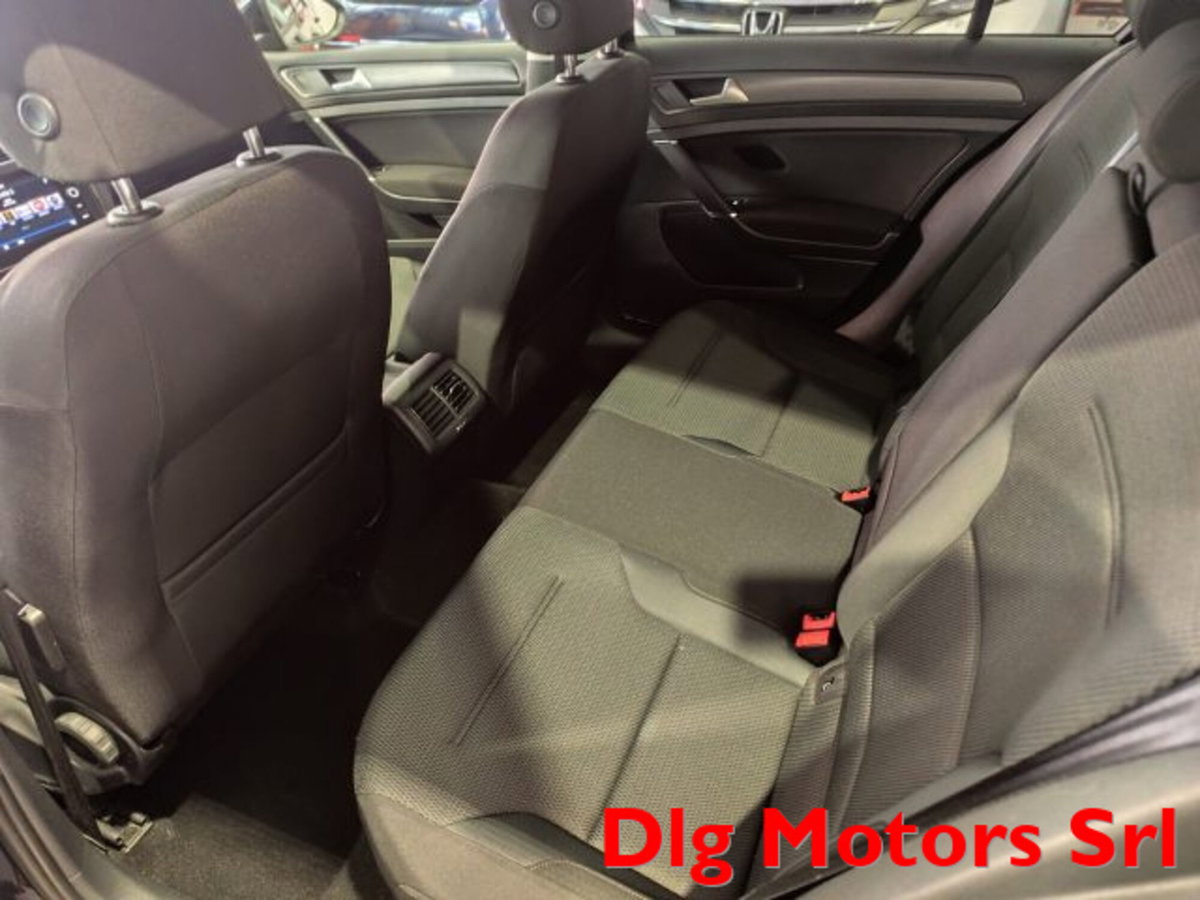 Volkswagen Golf 2.0 TDI DSG 5p. Business BlueMotion Technology (19)