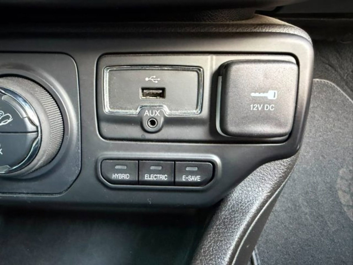 Jeep Renegade 1.3 T4 180 CV 4WD Active Drive S (17)