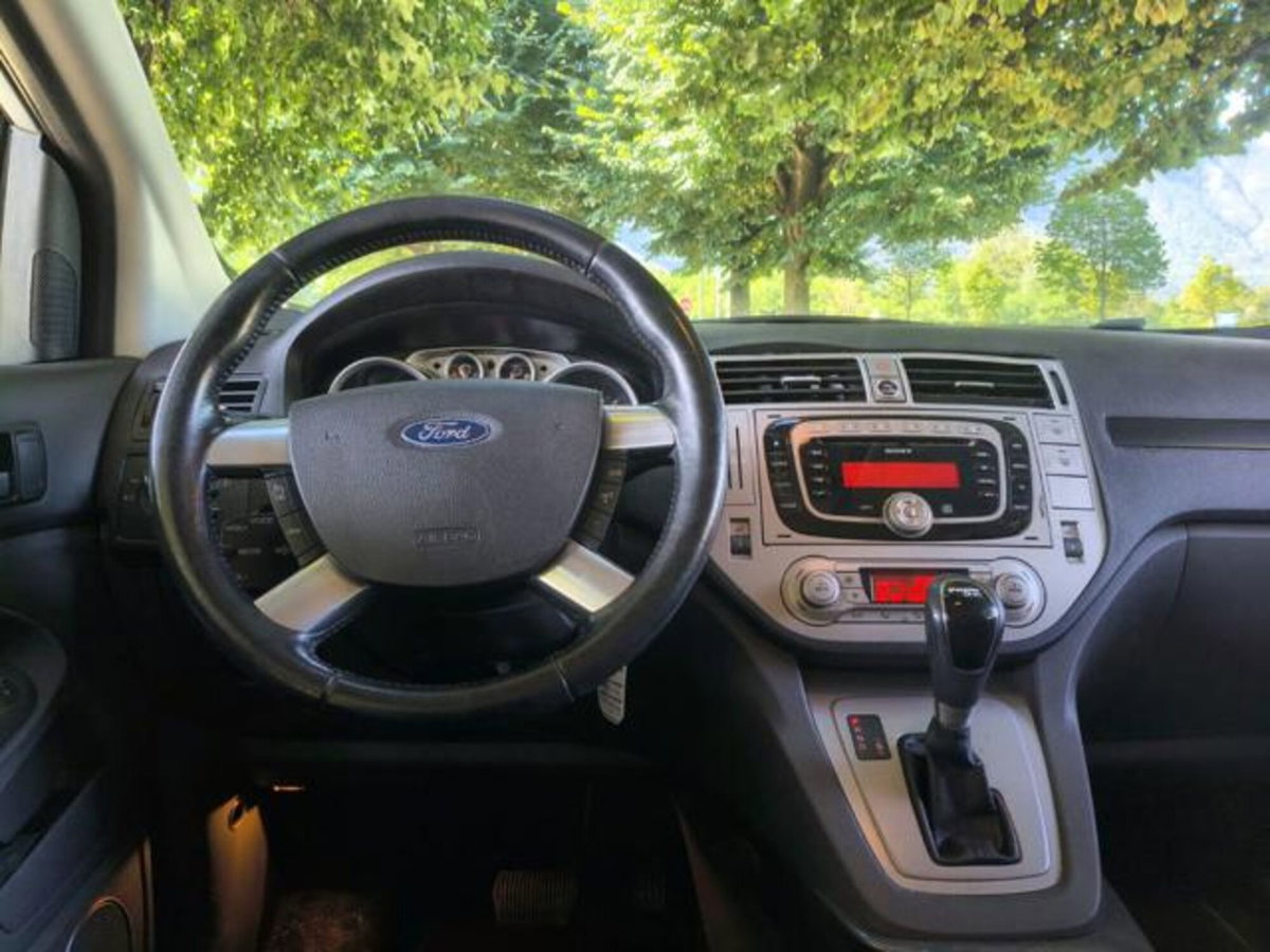Ford Kuga 2.0 TDCi 163 CV 4WD DPF (11)