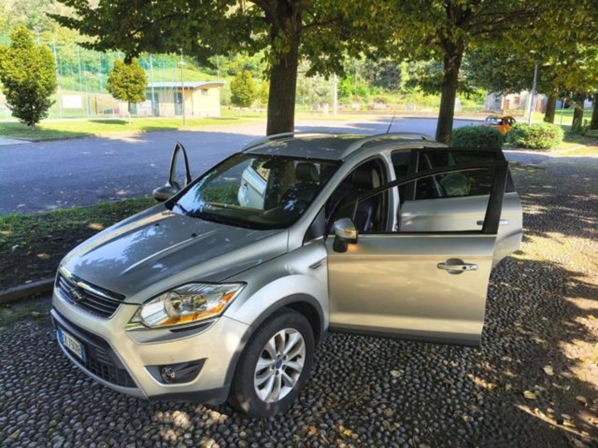 Ford Kuga 2.0 TDCi 163 CV 4WD DPF (19)