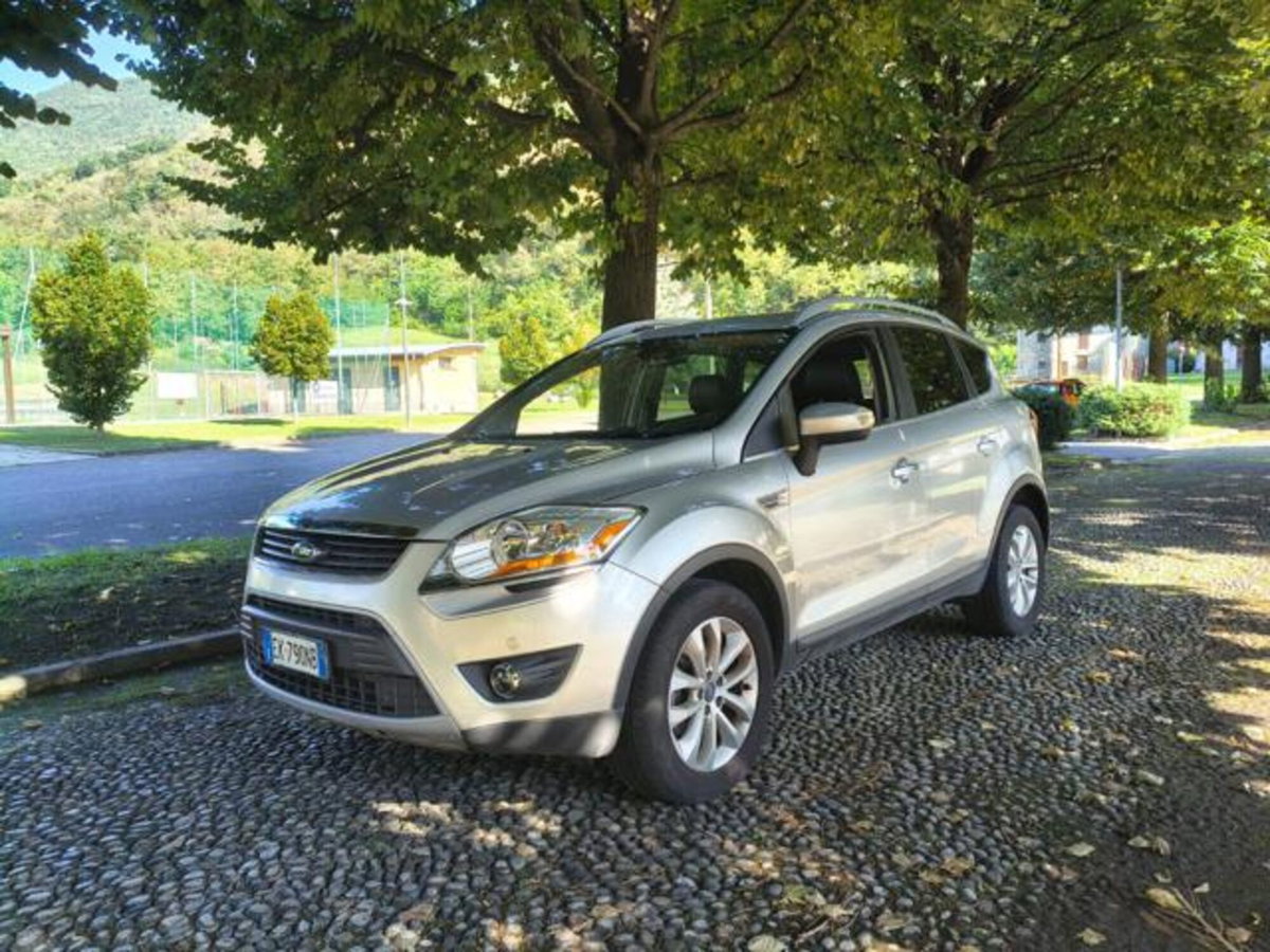 Ford Kuga 2.0 TDCi 163 CV 4WD DPF (2)