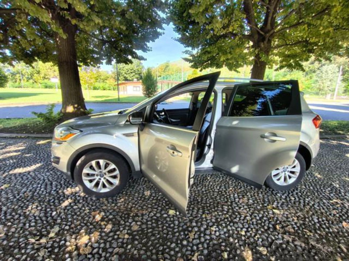 Ford Kuga 2.0 TDCi 163 CV 4WD DPF (9)