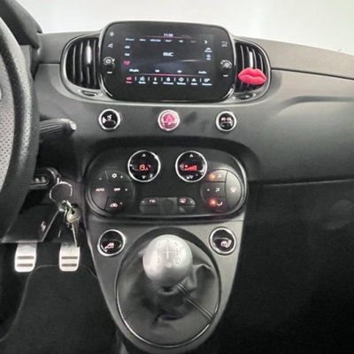 Abarth 695 695 1.4 Turbo T-Jet 180 CV Tributo 131 Rally (13)