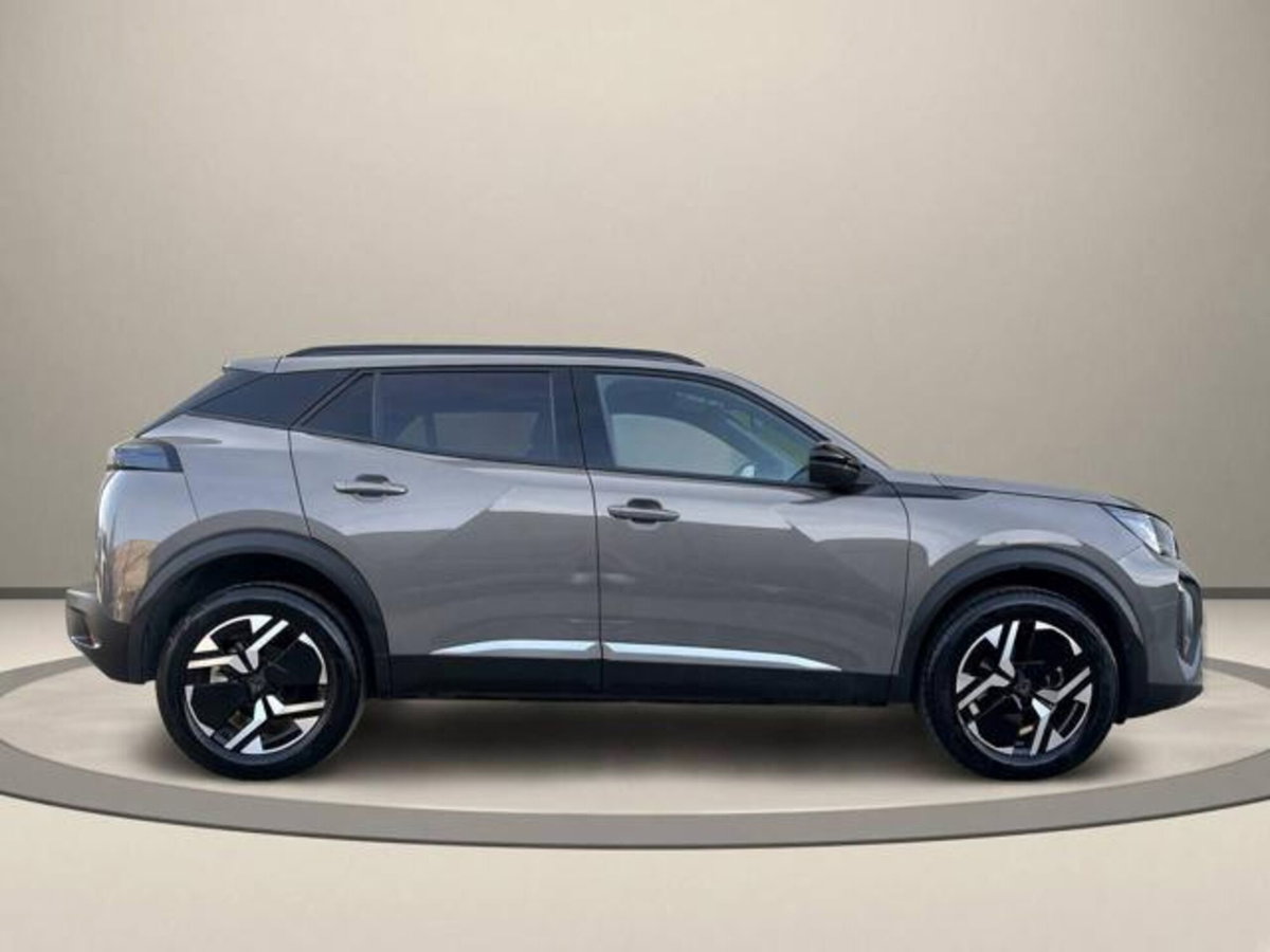 Peugeot 2008 1.2 hybrid Allure 145cv e-dcs6 (4)