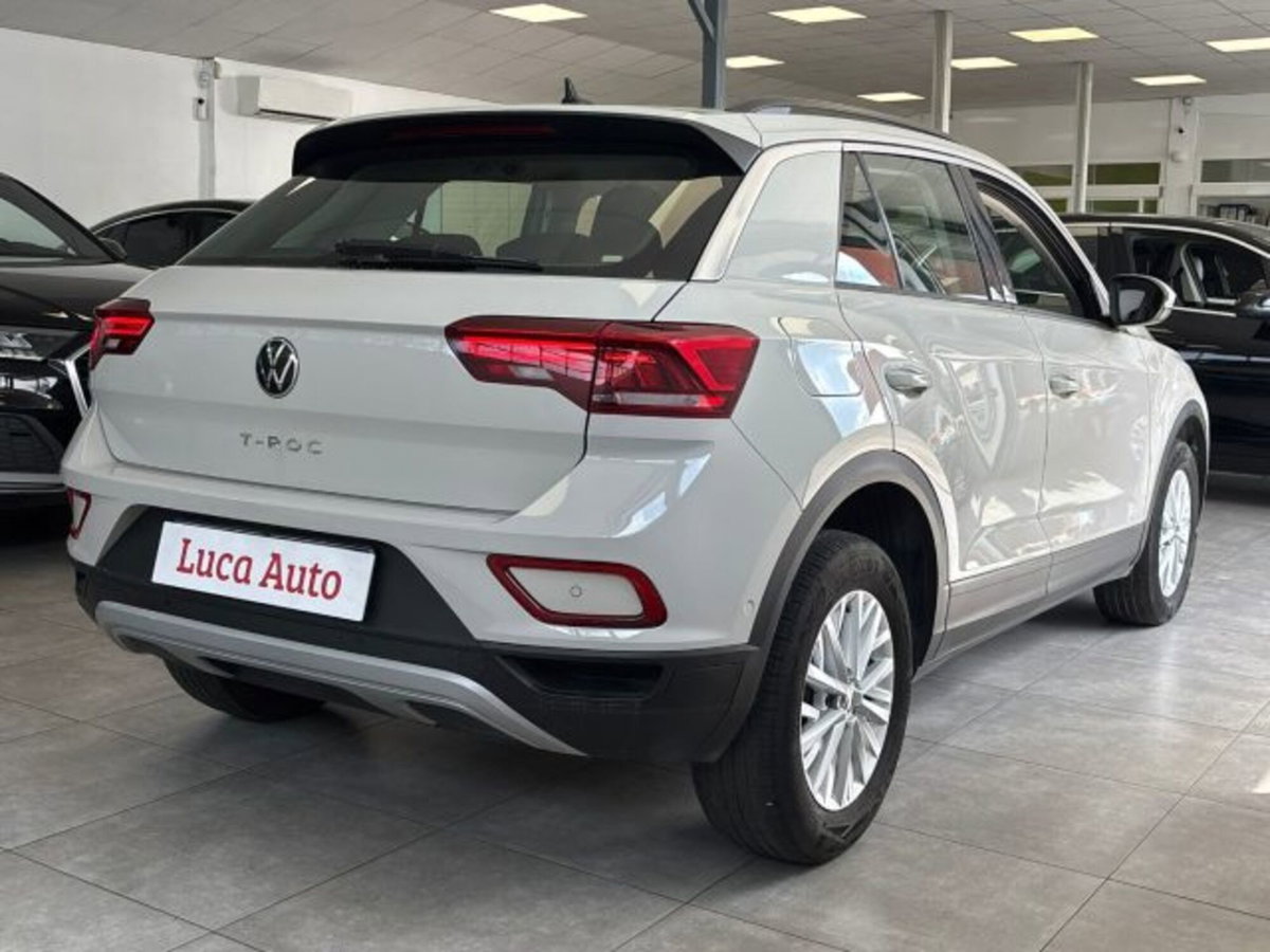 Volkswagen T-Roc 1.0 tsi Edition 110cv (4)