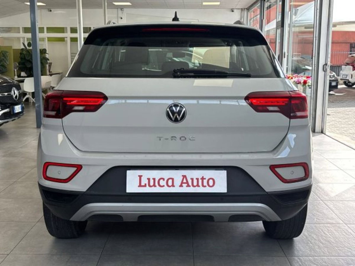 Volkswagen T-Roc 1.0 tsi Edition 110cv (5)