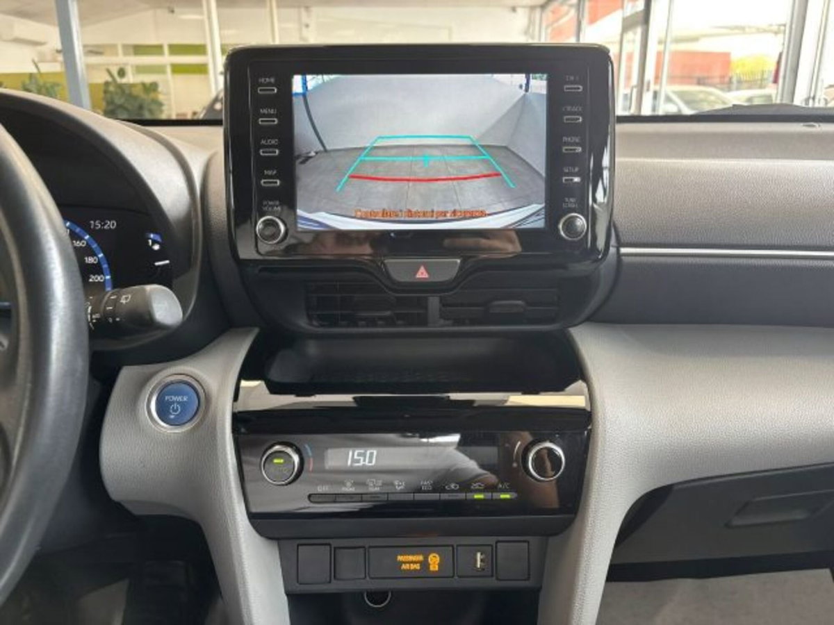 Toyota Yaris Cross 1.5h GR Sport Black Sky fwd 116cv e-cvt (13)