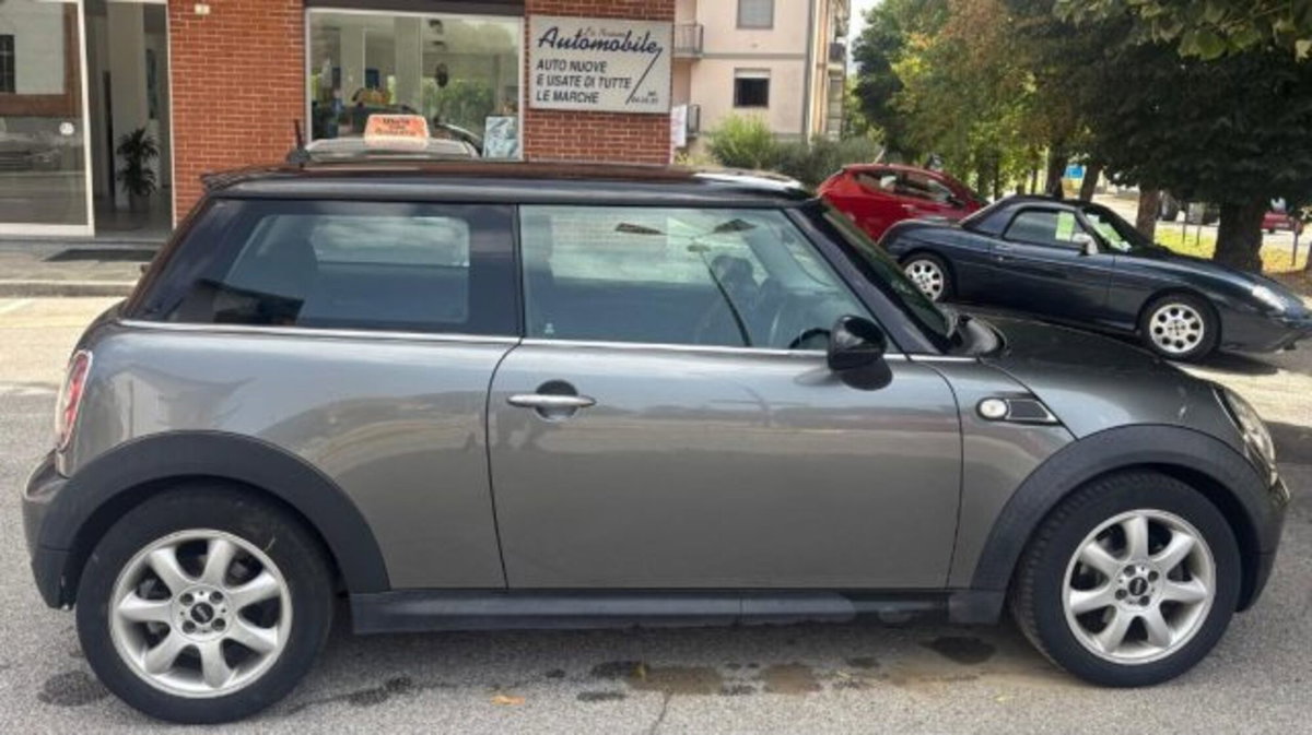 MINI Mini 1.4 16V One (55kW) (3)