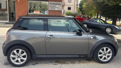 MINI Mini 1.4 16V One (55kW) (3)