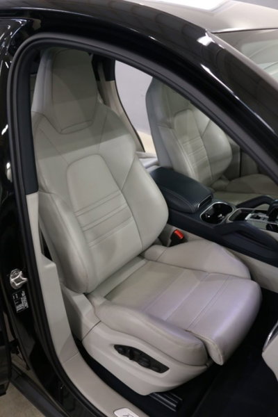 Porsche Cayenne Coupé 3.0 V6 Platinum Edition (10)