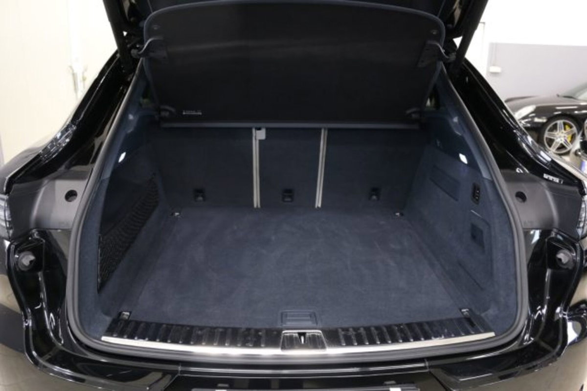 Porsche Cayenne Coupé 3.0 V6 Platinum Edition (16)