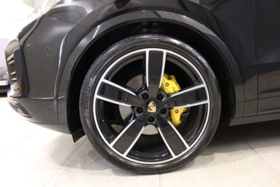 Porsche Cayenne Coupé 3.0 V6 Platinum Edition (8)