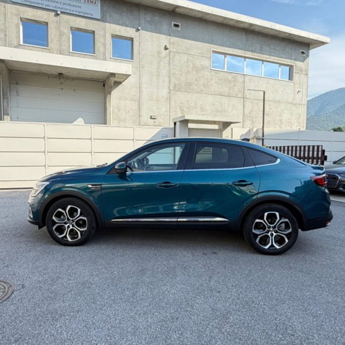Renault Arkana E-Tech 145 CV Intens (4)