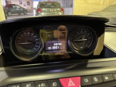 Lancia Ypsilon 1.0 FireFly 5 porte S&S Hybrid Gold Plus (7)
