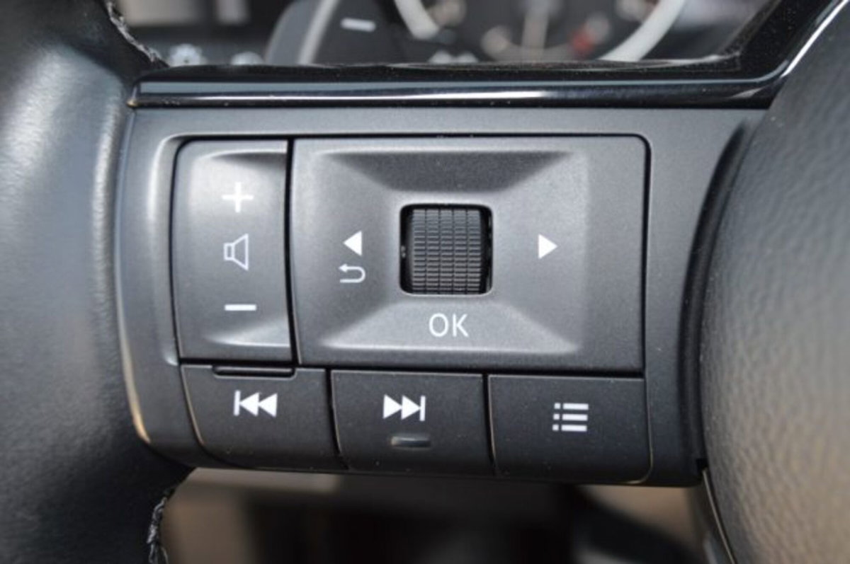 Nissan Qashqai 1.3 mhev Business 2wd 158cv xtronic (13)