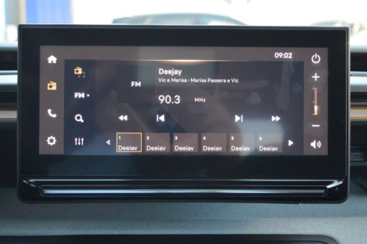 Citroen C3 Aircross 1.2 puretech turbo Plus 100cv (16)