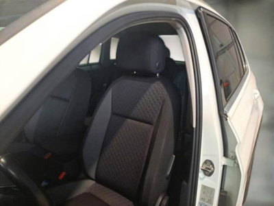 Volkswagen Tiguan 2.0 TDI 150 CV SCR DSG 4MOTION R-Line (9)