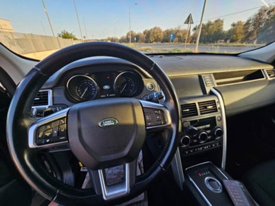 Land Rover Discovery Sport 2.0 TD4 180 CV SE (12)