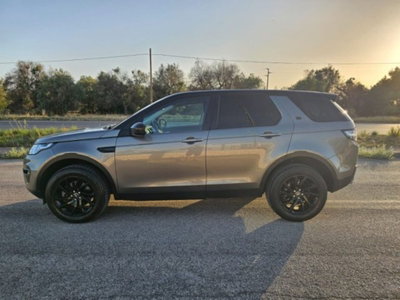 Land Rover Discovery Sport 2.0 TD4 180 CV SE (9)
