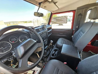 Land Rover Defender 90 2.2 TD4 Station Wagon N1 (12)