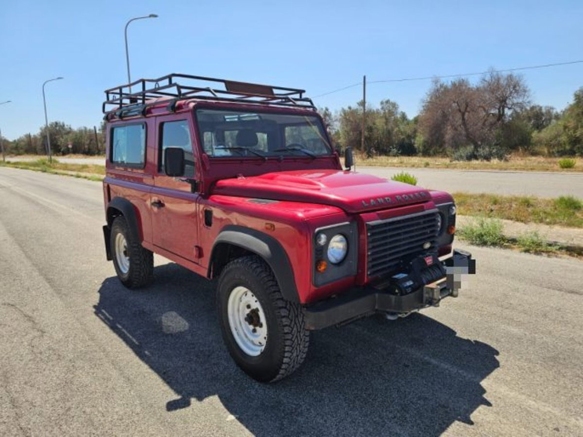 Land Rover Defender 90 2.2 TD4 Station Wagon N1 (3)