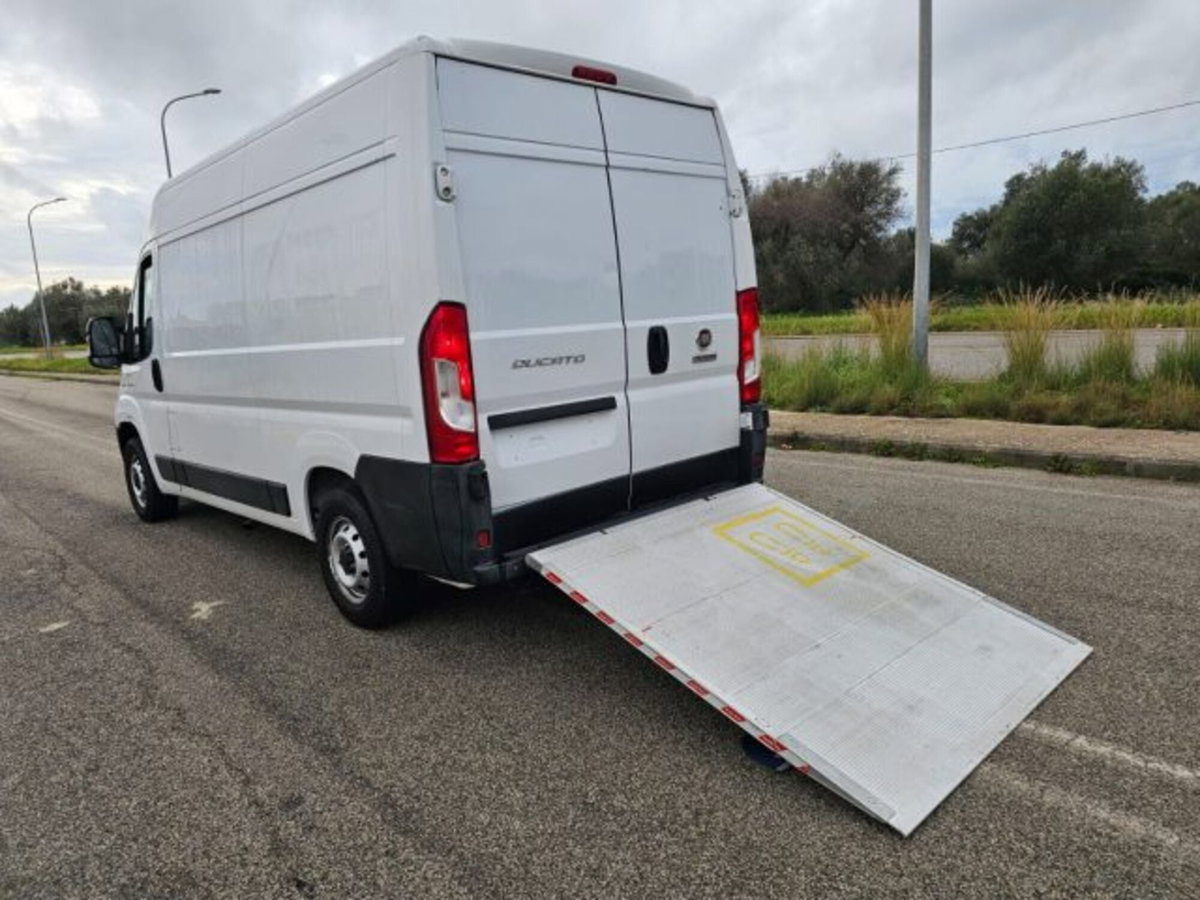 Fiat Ducato Furgone maxi 35 LH2 2.3 mjt 160cv Heavy Duty EVI (11)