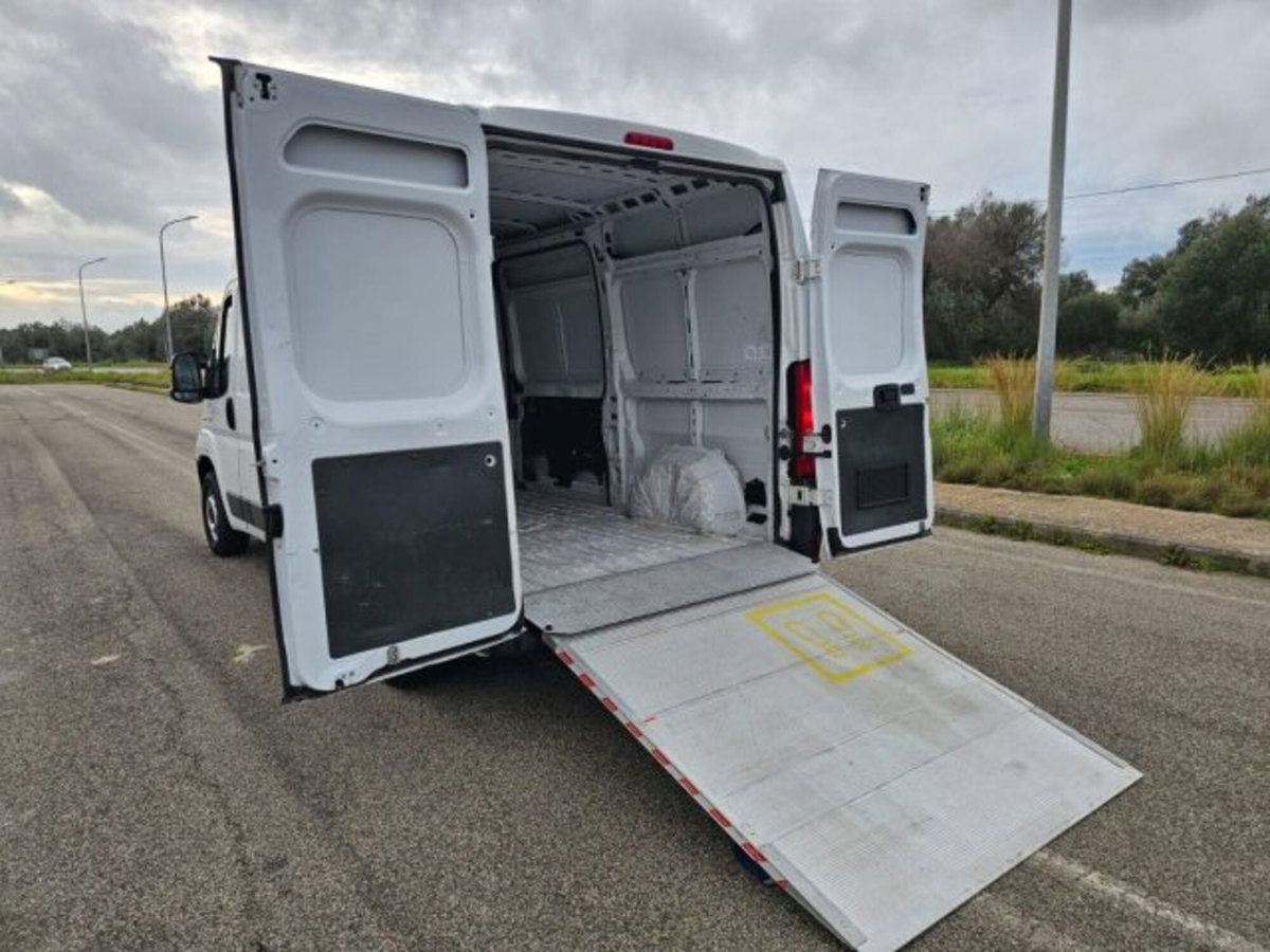 Fiat Ducato Furgone maxi 35 LH2 2.3 mjt 160cv Heavy Duty EVI (12)